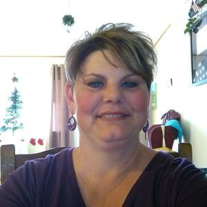 Meet your Posher, Connie